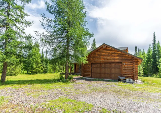 Homes for sale in Columbia Falls, MT | 5379 Flathead Ranch Rd, Columbia Falls, MT 59912 | MLS# 30071341