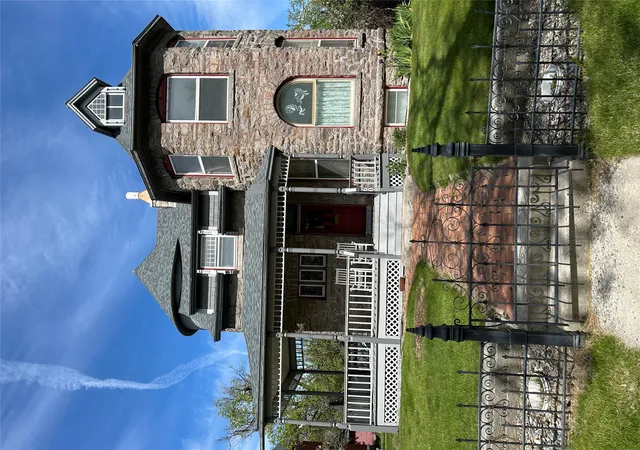 1st image of 608 N Ewing St, Helena, MT 59601 | MLS# 30070597