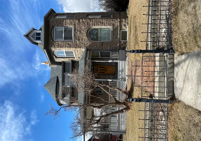 36th image of 608 N Ewing St, Helena, MT 59601 | MLS# 30070597