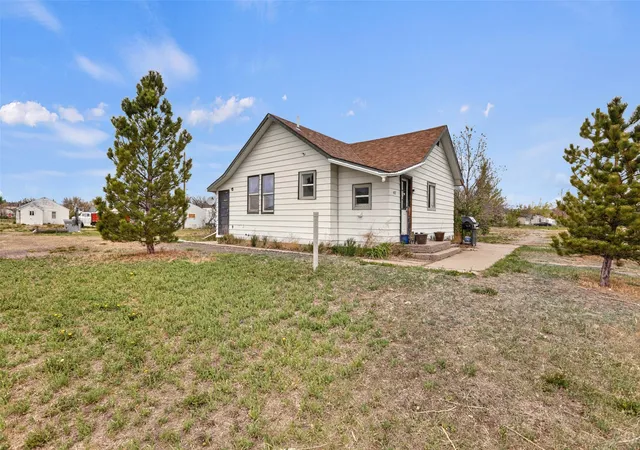 Homes for sale in Shelby, MT | 407 Liberty Ave, Shelby, MT 59474 | MLS# 30071342