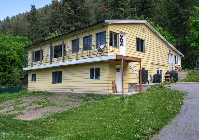 2nd image of 9560 Cross St, Missoula, MT 59802 | MLS# 30068938