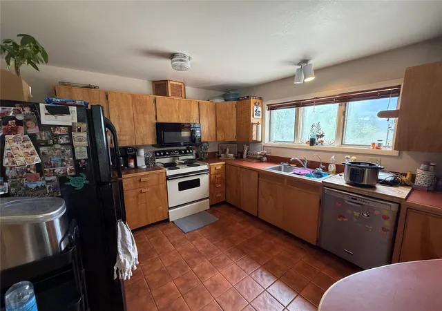 5th image of 806 Continental Wy, Missoula, MT 59803 | MLS# 30071431