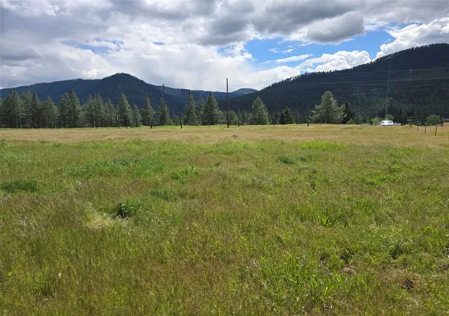 Homes for sale in Superior, MT | 991 Mullan Rd E, Superior, MT 59872 | MLS# 30071434