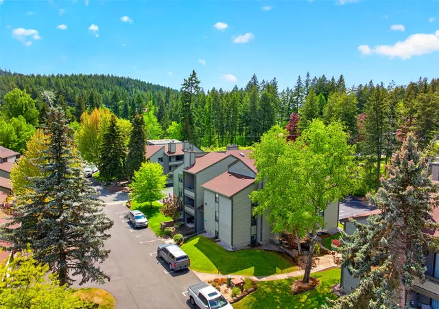 4th image of 270 Bridge St #QC1-103, Bigfork, MT 59911 | MLS# 30071280