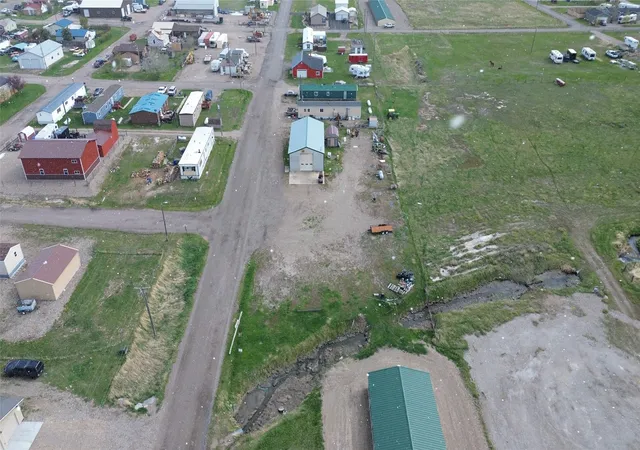3rd image of 401 Sixth Ave Sw, White Sulphur Springs, MT 59645 | MLS# 30071066