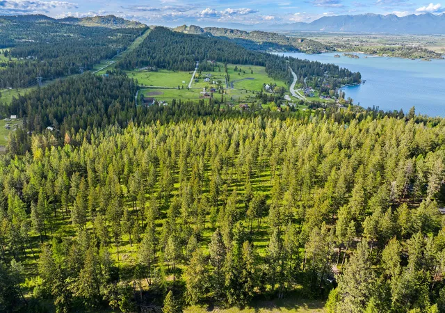 4th image of 159 Looking East Dr, Somers, MT 59932 | MLS# 30070113