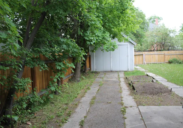 3rd image of 405 E Spruce St, Missoula, MT 59802 | MLS# 30071273