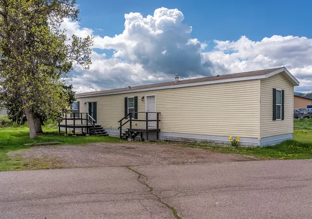 Homes for sale in Kalispell, MT | 50 Twin Acres Dr #21, Kalispell, MT 59901 | MLS# 30071457
