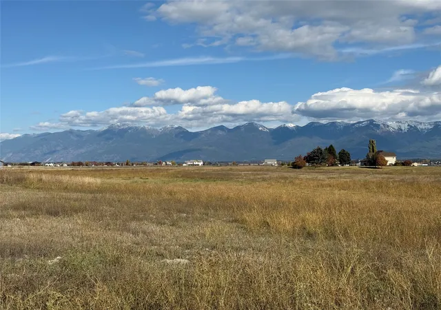 1st image of 585 Farm Rd, Kalispell, MT 59901 | MLS# 30071460