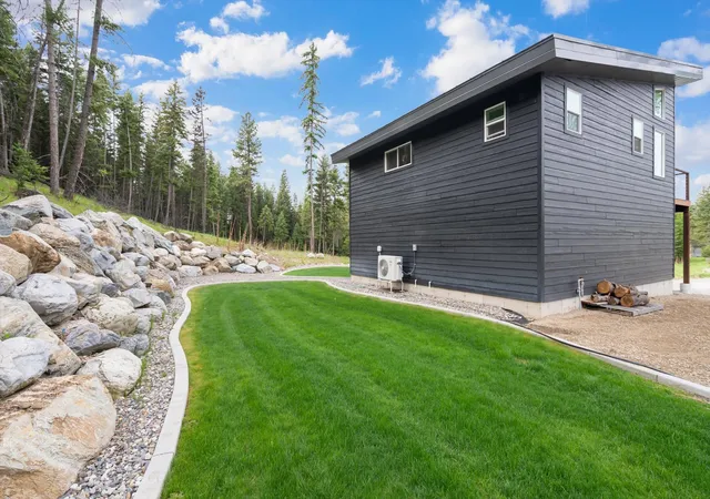 Photo 4 of Single family home for sale at 11 Makoha Dr, Libby, MT 59923 | MLS# 30069736 | Listing updated on 2026-07-27