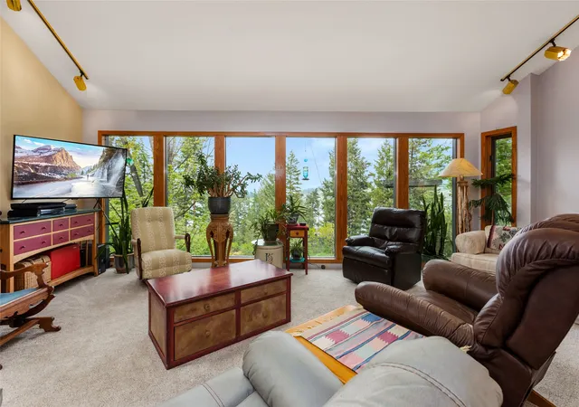 4th image of 455 N Foys Lake Dr, Kalispell, MT 59901 | MLS# 30071428