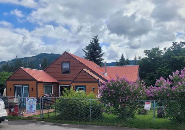 Homes for sale in Libby, MT | 36475 Us Hwy 2, Libby, MT 59923 | MLS# 30069210