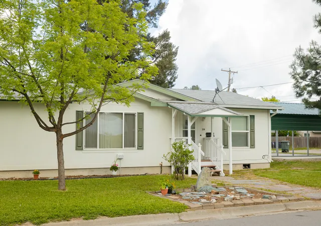Homes for sale in Libby, MT | 516 W 4th St, Libby, MT 59923 | MLS# 30071488