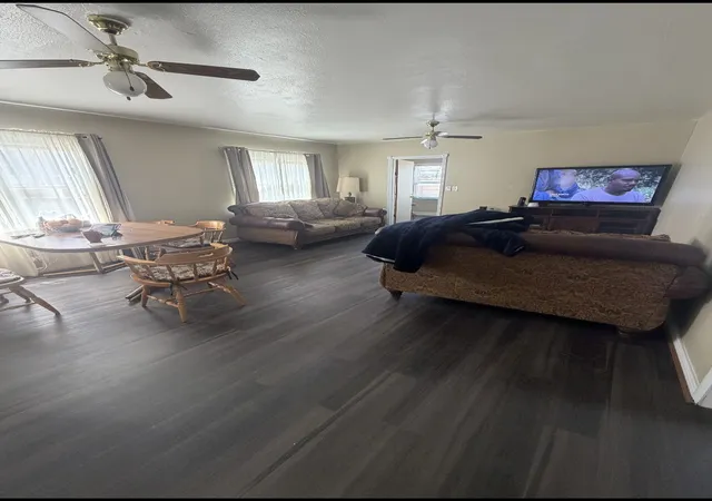 4th image of 15 3Rd Ave Se, Cut Bank, MT 59427 | MLS# 30071533