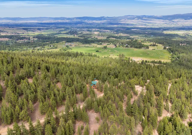 55th image of 2122 Lightning Draw Trl, Victor, MT 59875 | MLS# 30071567