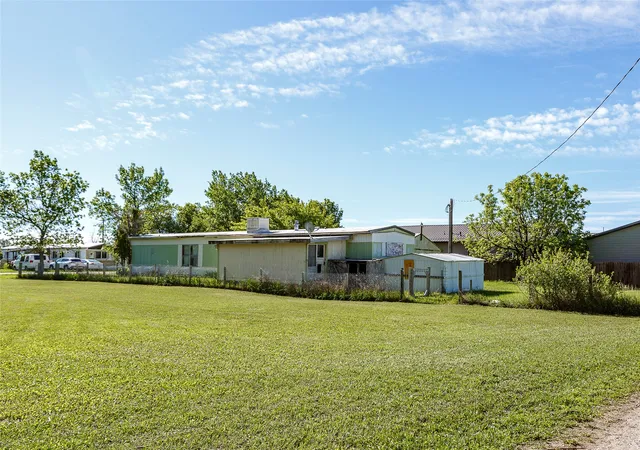 Homes for sale in Choteau, MT | 610 3Rd Ave Sw, Choteau, MT 59422 | MLS# 30070918