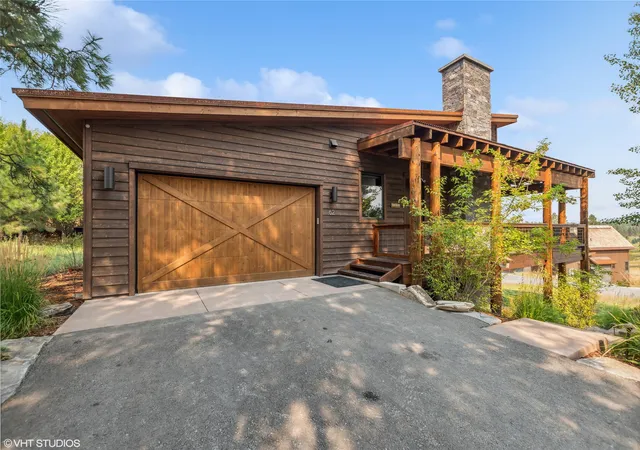 2nd image of 62 Wilderness Lodge Rd, Eureka, MT 59917 | MLS# 30071585