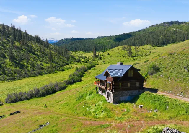 2nd image of 54 W Magpie Creek Rd, Dixon, MT 59831 | MLS# 30071592