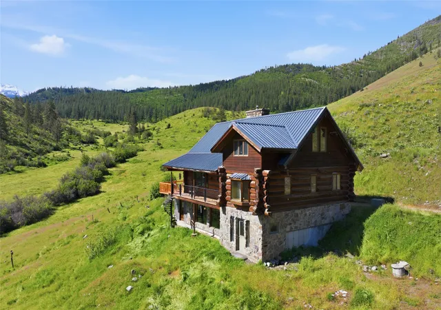 Photo 5 of Single family home for sale at 54 W Magpie Crk Rd, Dixon, MT 59831 | MLS# 30071592 | Listing updated on 2026-08-27