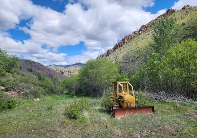 1st image of Nhn Blind Creek Draw Rd, Conner, MT 59827 | MLS# 30071171