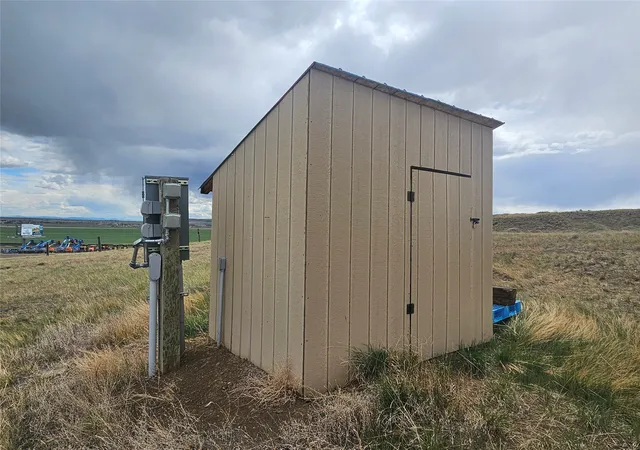 5th image of 143 Vaughn South Frontage Rd, Great Falls, MT 59404 | MLS# 30071653