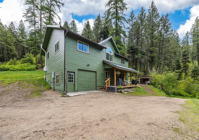 2nd image of 9157 Bear Run Trl, Missoula, MT 59803 | MLS# 30071689
