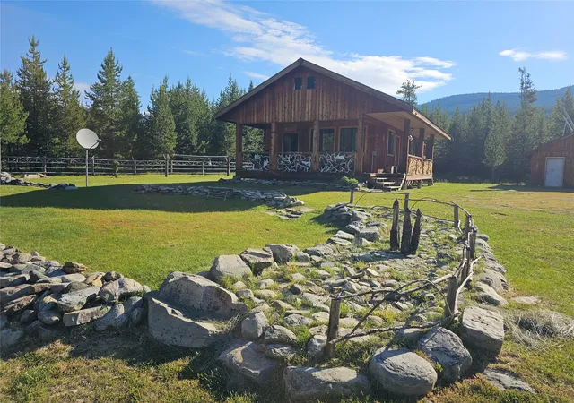 Homes for sale in Troy, MT | 1606 N Fork Yaak Rd, Troy, MT 59935 | MLS# 30071693