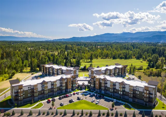 42nd image of 100 Woodlands Wy #W-406, Kalispell, MT 59901 | MLS# 30071735