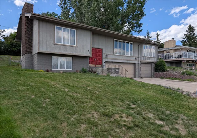 Photo 1 of Single family home for sale at 761 33a Ave Ne, Great Falls, MT 59404 | MLS# 30071410 | Listing updated on 2026-07-28