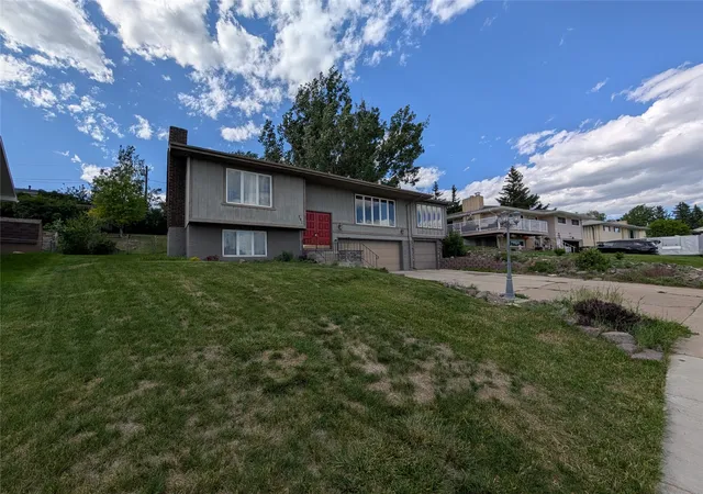 Photo 2 of Single family home for sale at 761 33a Ave Ne, Great Falls, MT 59404 | MLS# 30071410 | Listing updated on 2026-07-28
