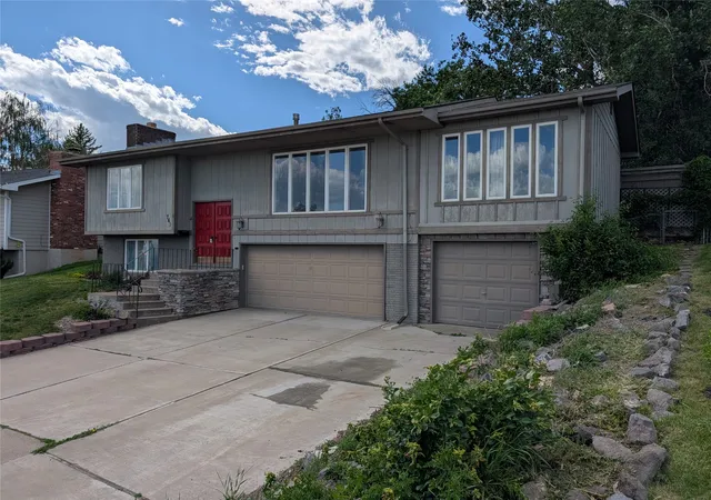 Photo 3 of Single family home for sale at 761 33a Ave Ne, Great Falls, MT 59404 | MLS# 30071410 | Listing updated on 2026-07-28