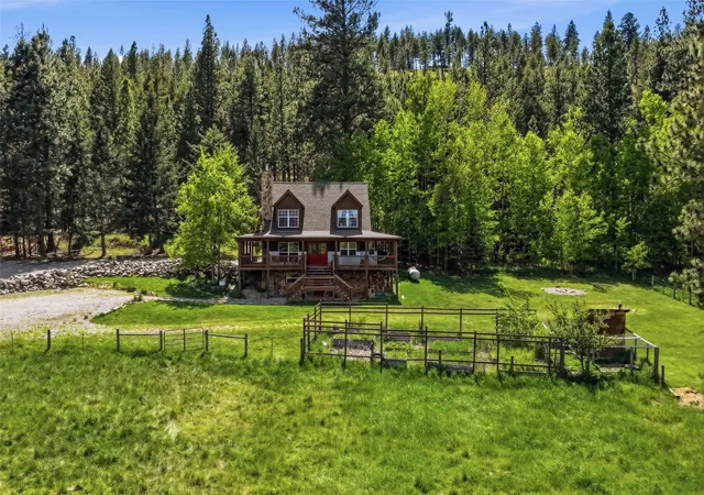 2nd image of 3603 Moose Meadow Ln, Darby, MT 59829 | MLS# 30070871
