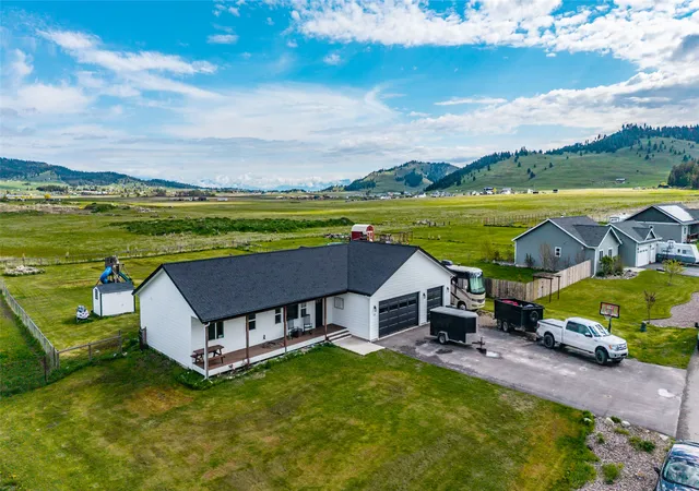 2nd image of 229 Swiss Dr, Kalispell, MT 59901 | MLS# 30071759