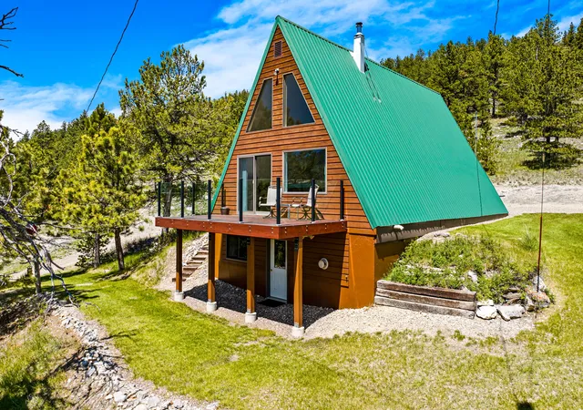 Homes for sale in Raynesford, MT | 3567 Limestone Canyon Rd, Raynesford, MT 59469 | MLS# 30071231
