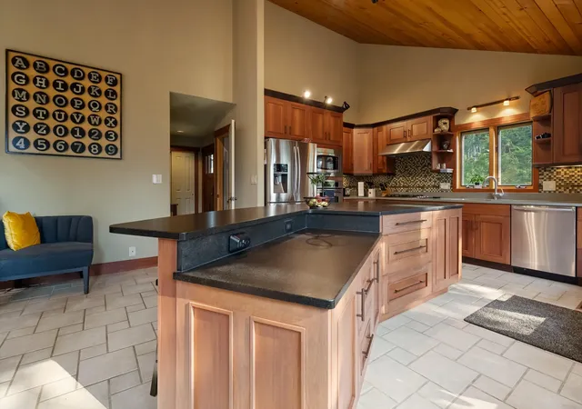image of 14458 Cherry Dr, Bigfork, MT 59911 | MLS# 30071732