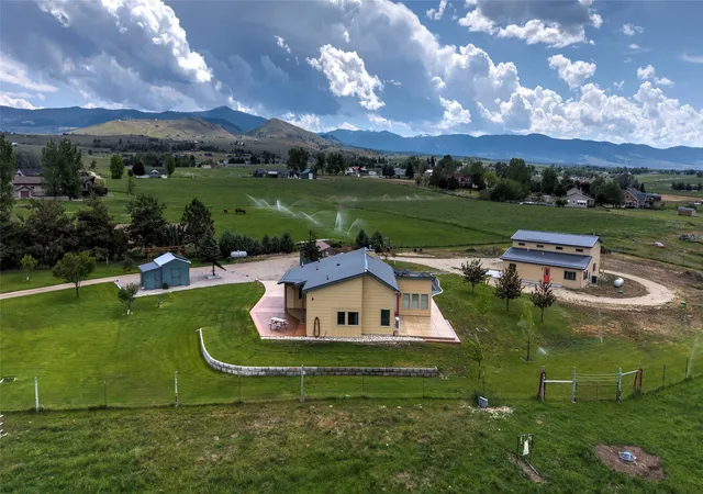 1st image of 751 Heaven Bound Ln, Corvallis, MT 59828 | MLS# 30070641