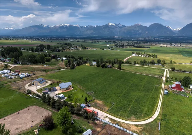 3rd image of 751 Heaven Bound Ln, Corvallis, MT 59828 | MLS# 30070641