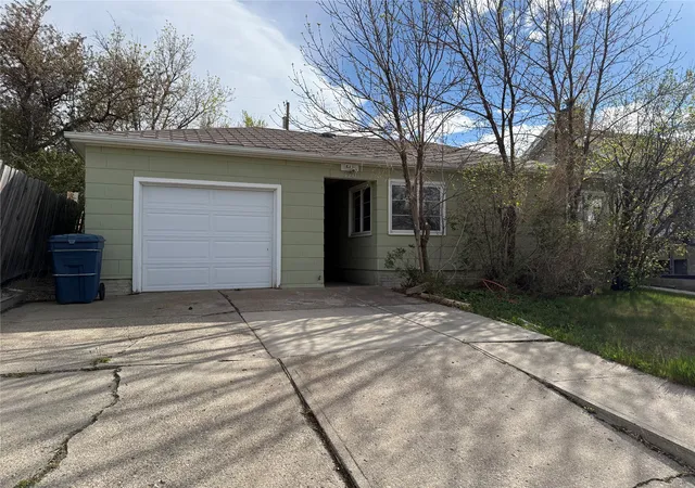 1st image of 320 2nd St S, Shelby, MT 59474 | MLS# 30071832