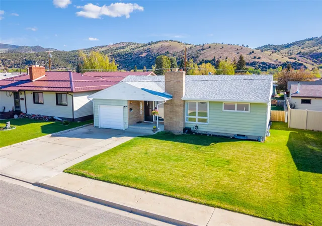 Homes for sale in Anaconda, MT | 1814 Haggin St, Anaconda, MT 59711 | MLS# 30071836