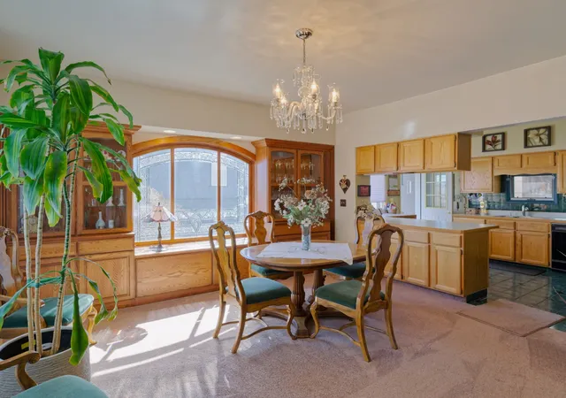 4th image of 515 N Emmett Ave, Butte, MT 59701 | MLS# 30069111