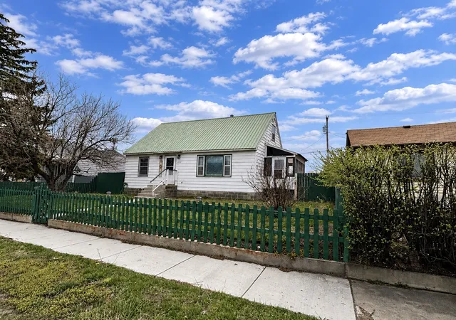 Homes for sale in Butte, MT | 1920 Dewey Blvd, Butte, MT 59701 | MLS# 30070710