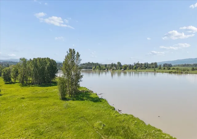 16th image of 338 Hanging Rock Dr, Bigfork, MT 59911 | MLS# 30071985