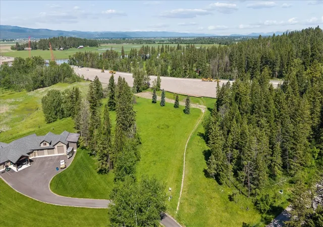 5th image of 338 Hanging Rock Dr, Bigfork, MT 59911 | MLS# 30071985