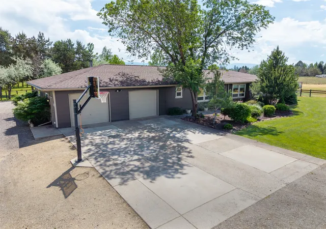 Homes for sale in Florence, MT | 5760 Meadow Vista Dr, Florence, MT 59833 | MLS# 30071986