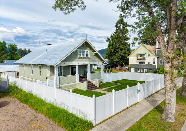 1st image of 118 E Lincoln Blvd, Libby, MT 59923 | MLS# 30071973