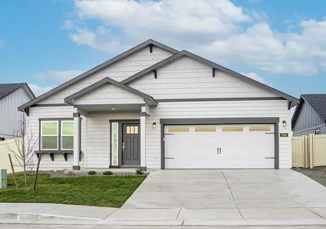 1st image of 8832 Los Alamitos Ln, Missoula, MT 59808 | MLS# 30071937