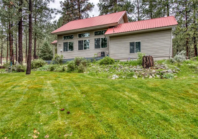 3rd image of 219 Peaceful Dr, Hamilton, MT 59840 | MLS# 30071617