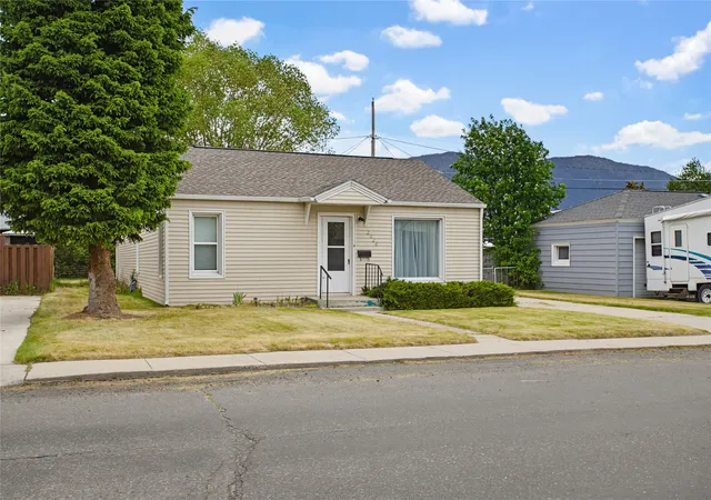 Photo 1 of Single family home for sale at 2020 Massachusetts Ave, Butte, MT 59701 | MLS# 30072175 | Listing updated on 2026-07-31