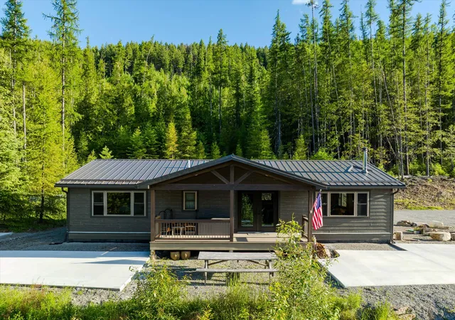 Homes for sale in Trout Creek, MT | 58 Ridge Loop Rd, Trout Creek, MT 59874 | MLS# 30070264