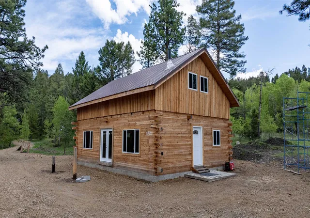 Homes for sale in Helmville, MT | 121 High Spring Ln, Helmville, MT 59843 | MLS# 30071782